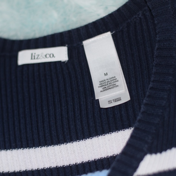 Top - Picture 4 of 4